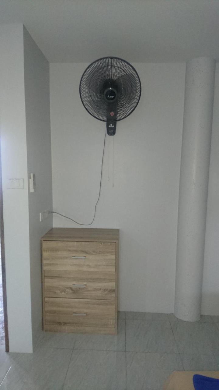 Easy Rooms And Minimart Ko Lanta エクステリア 写真