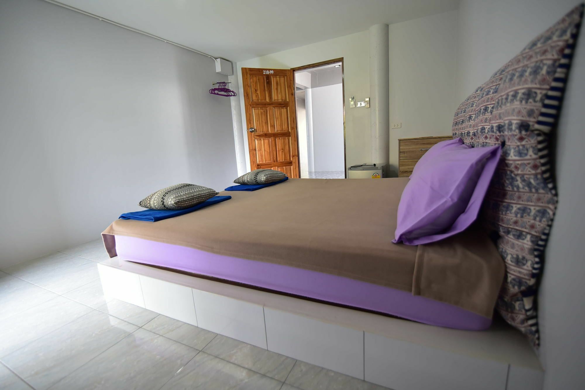 Easy Rooms And Minimart Ko Lanta エクステリア 写真